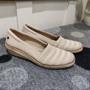 Grasshoppers Beige Espadrille Wedge Slip-On Flats – Comfort Canvas Shoes